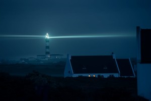 Leuchtturm Phare Creac'h bei Nacht